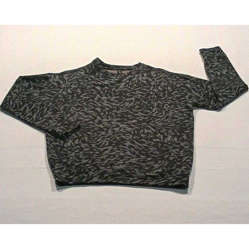 Athleta Women Balance Pullover Fleece Sweatshirt Stretch Animal Camo Print 2XS